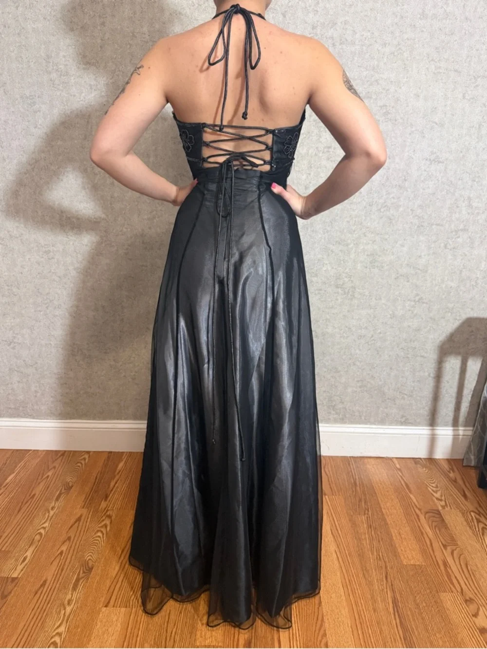 Vintage Cache Beaded Halter Neck Evening Dress with beaded details - Picture 10 of 11